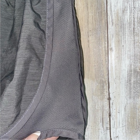 Nike Gunsmoke Heather Tempo Running Shorts - Picture 4 of 7